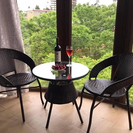 Guest House Kobuleti Εξωτερικό φωτογραφία
