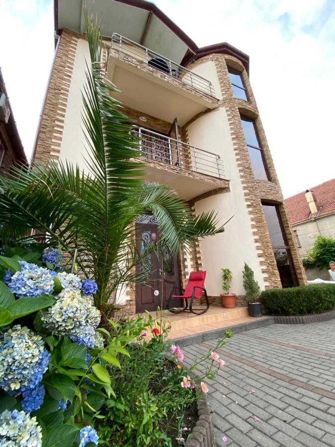 Guest House Kobuleti Εξωτερικό φωτογραφία