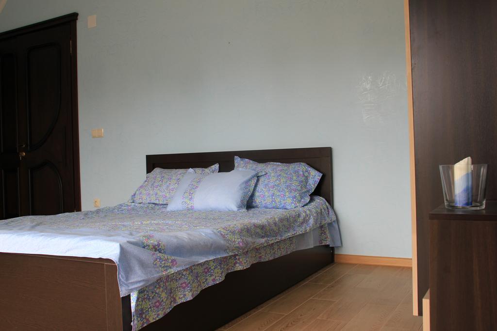 Guest House Kobuleti Δωμάτιο φωτογραφία