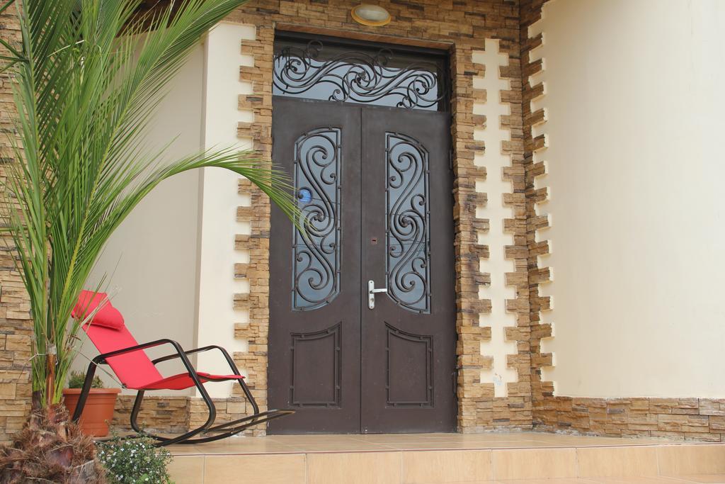 Guest House Kobuleti Εξωτερικό φωτογραφία