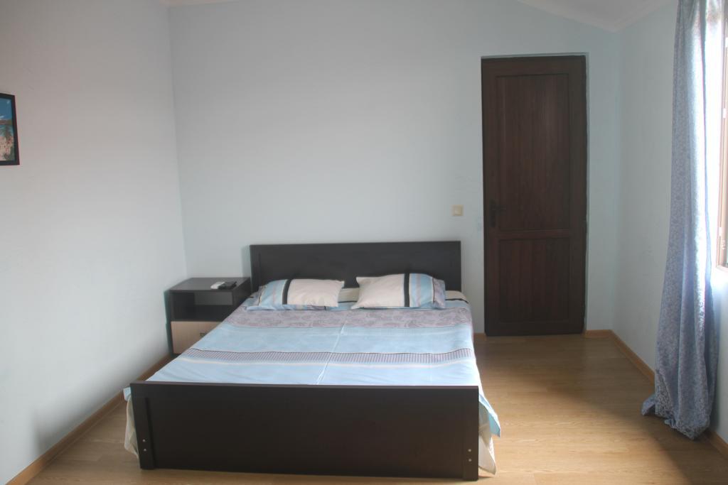 Guest House Kobuleti Εξωτερικό φωτογραφία